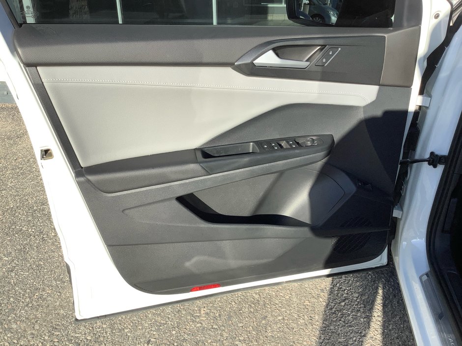 2023 VW Canada TAOS HIGHLINE-9