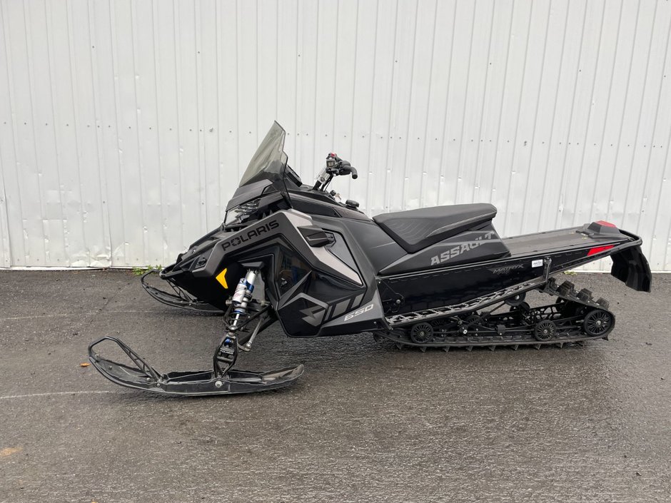 2022 Polaris Snowmobile 650 Switchback Assault 146''