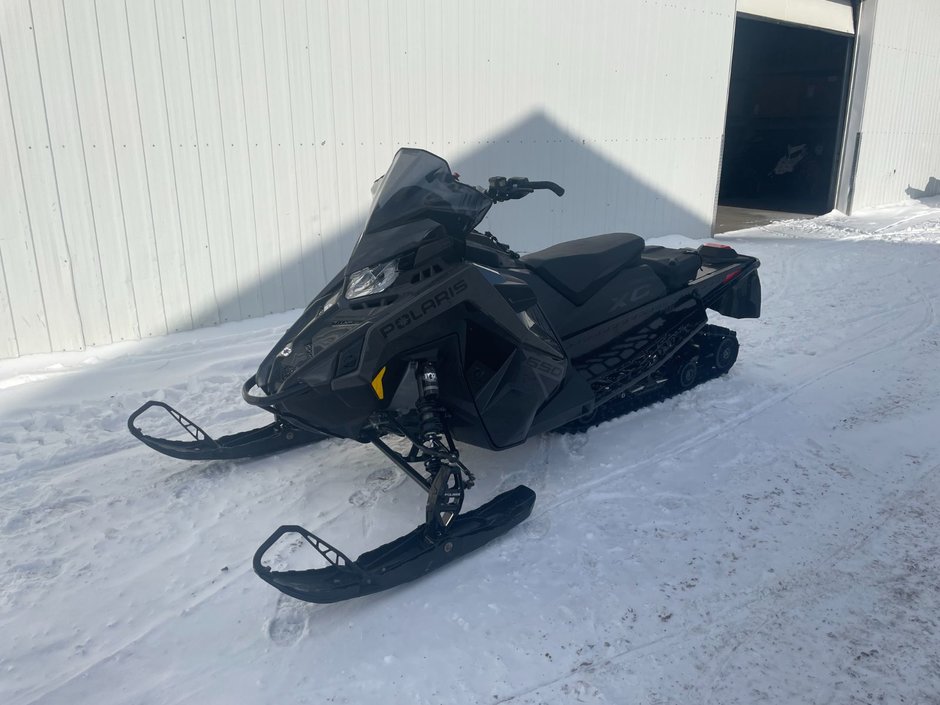 Polaris 650 SWITCHBACK Xc 2024