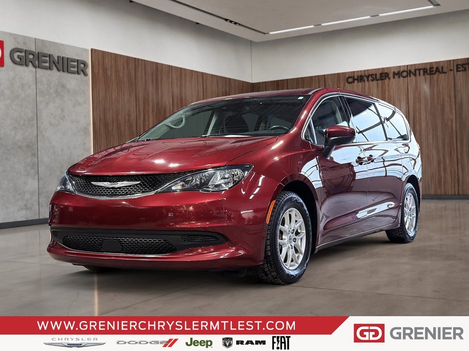 Chrysler Grand Caravan SXT + 7 PASSAGERS + CARPLAY 2021 à Pointe-Aux-Trembles, Québec - w940px