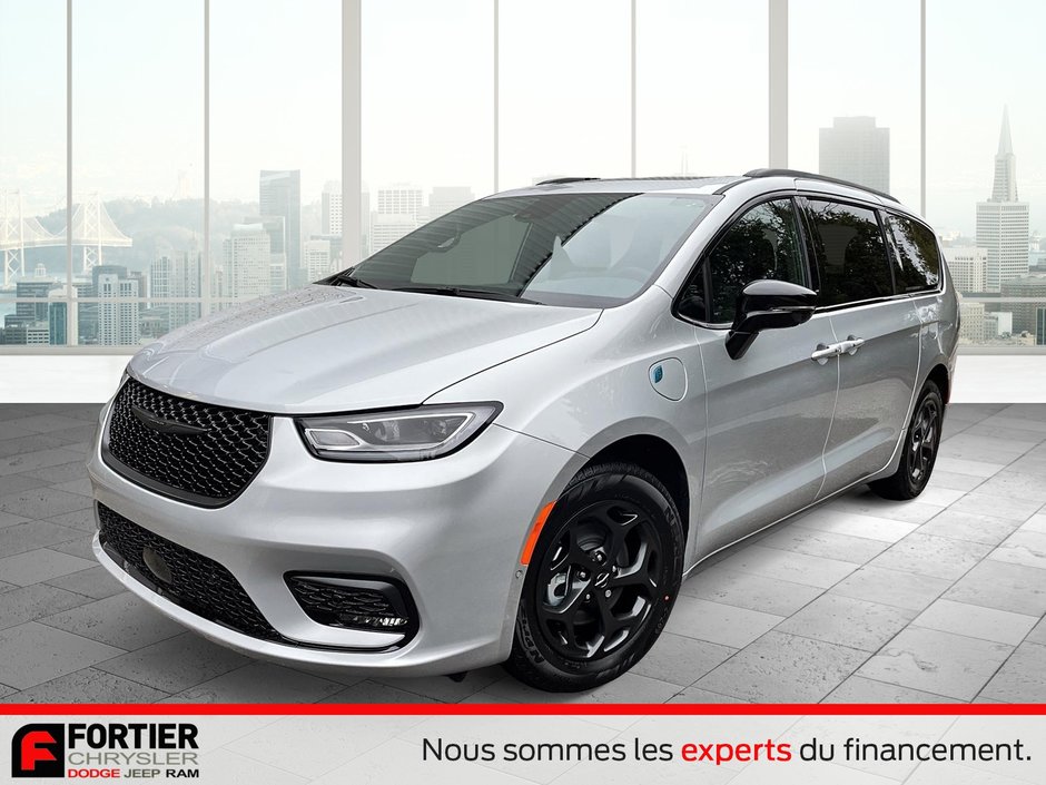 2024 Chrysler Pacifica Hybrid PREMIUM S APPEARANCE in Pointe-Aux-Trembles, Quebec - w940px