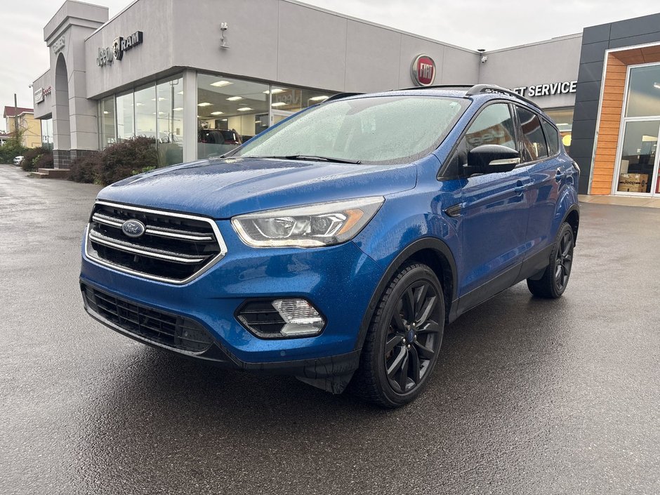 2018 Ford Escape Titanium in Pointe-Aux-Trembles, Quebec - w940px