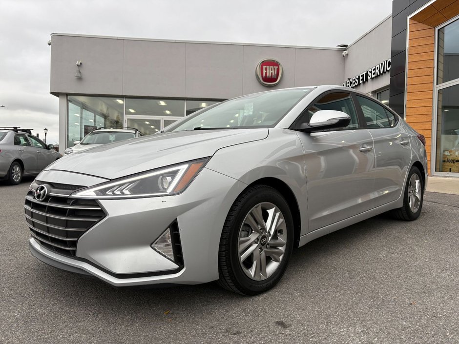 Hyundai Elantra Preferred 2019 à Pointe-Aux-Trembles, Québec - w940px