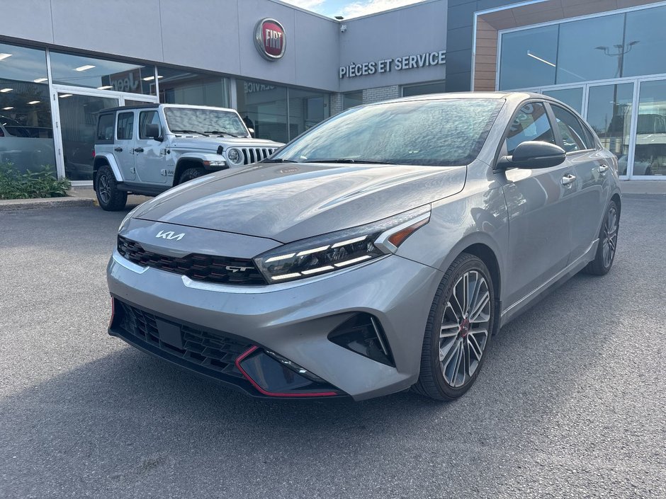2024 Kia Forte GT Limited in Pointe-Aux-Trembles, Quebec - w940px