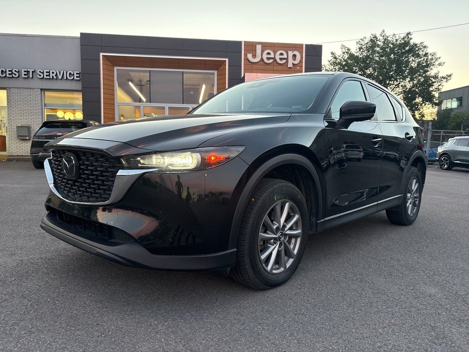Mazda CX-5 GX 2023 à Pointe-Aux-Trembles, Québec - w940px