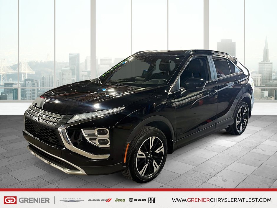 Mitsubishi ECLIPSE CROSS AWD + TOIT OUVRANT PANO + CARPLAY 2023 à Pointe-Aux-Trembles, Québec - w940px