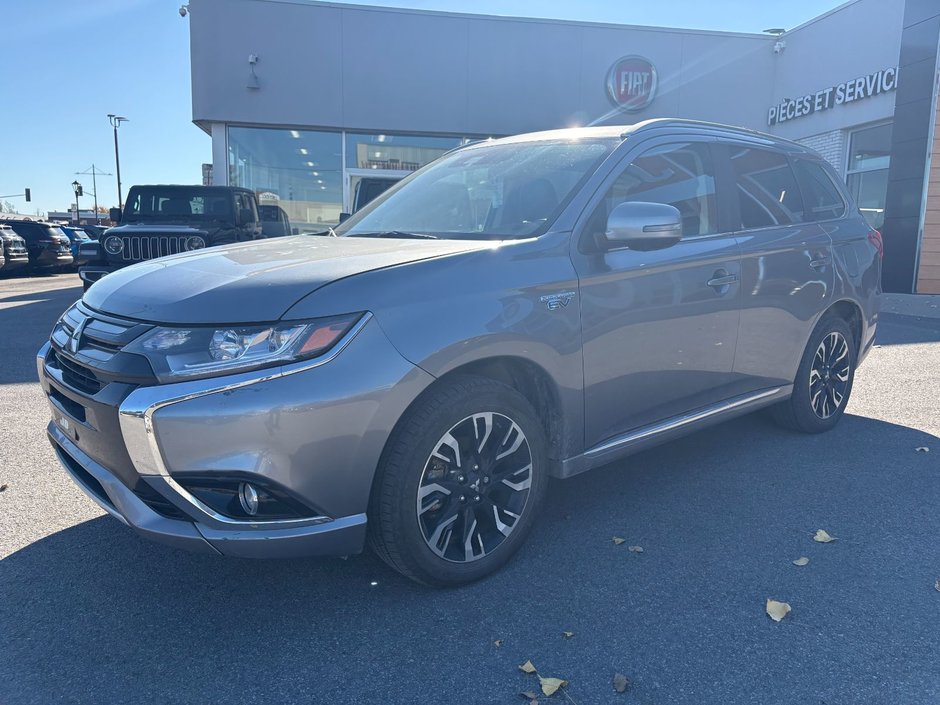 Mitsubishi Outlander PHEV GT S-AWC PHEV 2018 à Pointe-Aux-Trembles, Québec - w940px