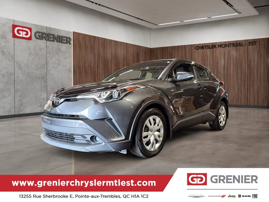 Toyota C-HR LE 2019 à Pointe-Aux-Trembles, Québec - w940px