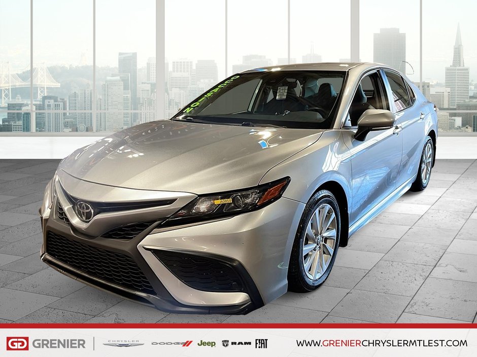Toyota Camry SE + AWD + GROUPE ELECTRIQUE 2021 à Pointe-Aux-Trembles, Québec - w940px