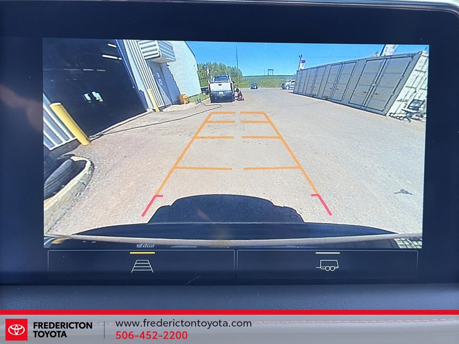 Chevrolet Tahoe RST 2023-15