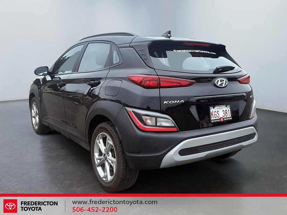 Hyundai Kona Preferred 2023-3