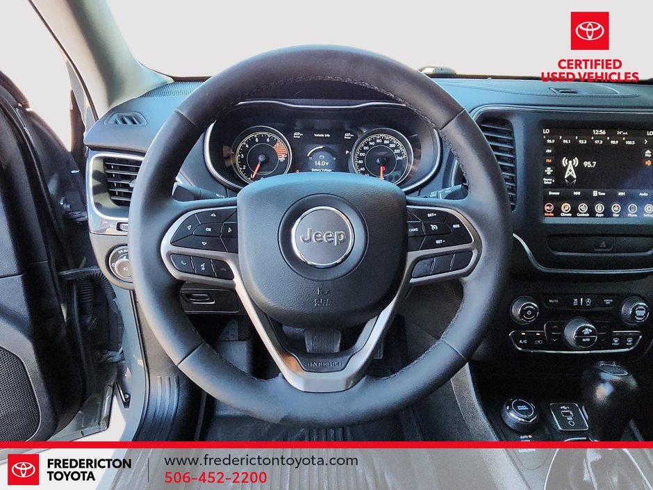 2022 Jeep Cherokee Altitude-11