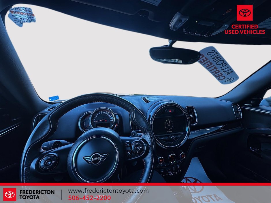 MINI Countryman John Cooper Works 2019-12