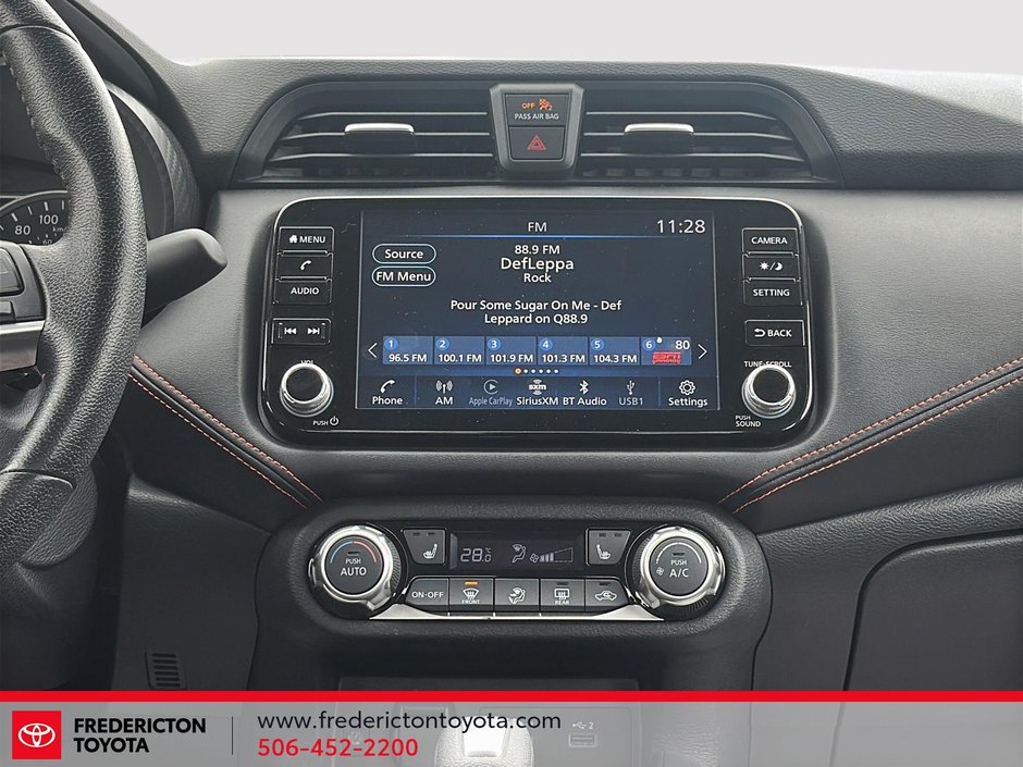 Nissan Versa SR 2023-12