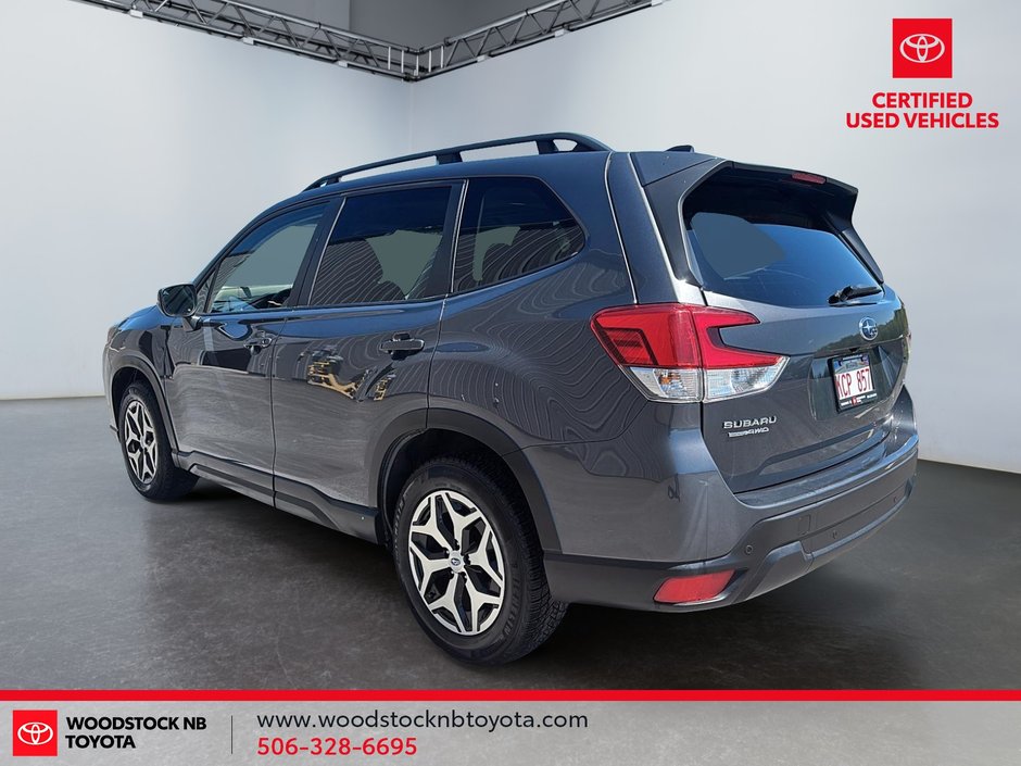 2023 Subaru Forester Touring-4