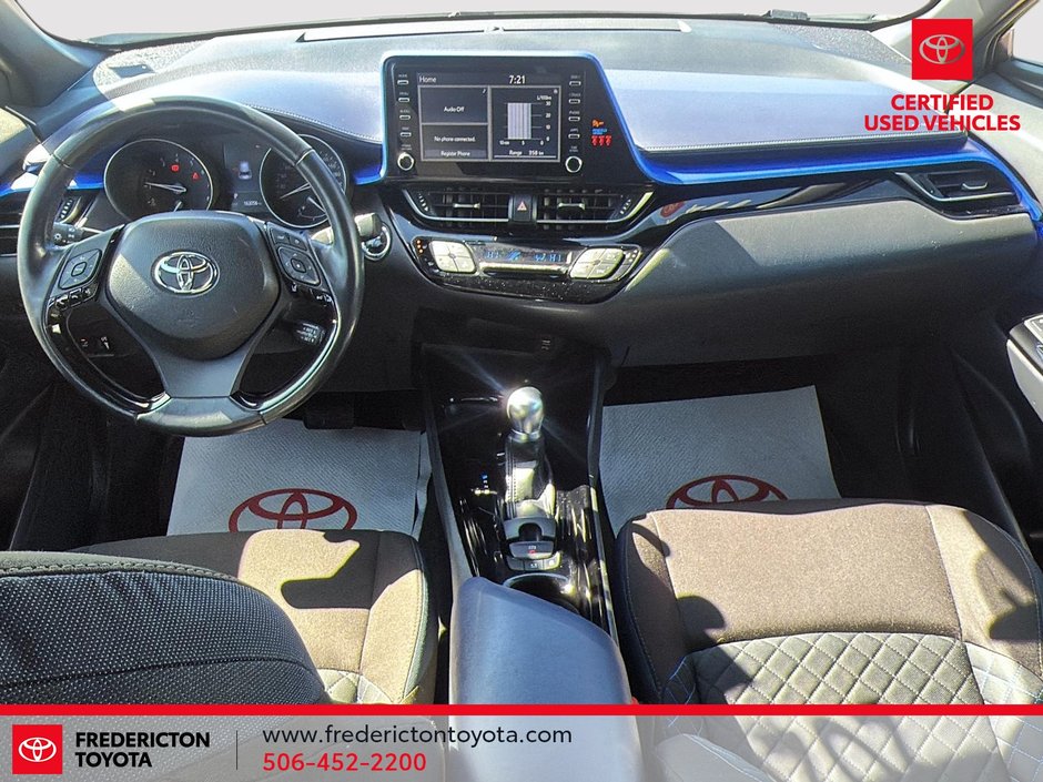 Toyota C-HR  2020-8