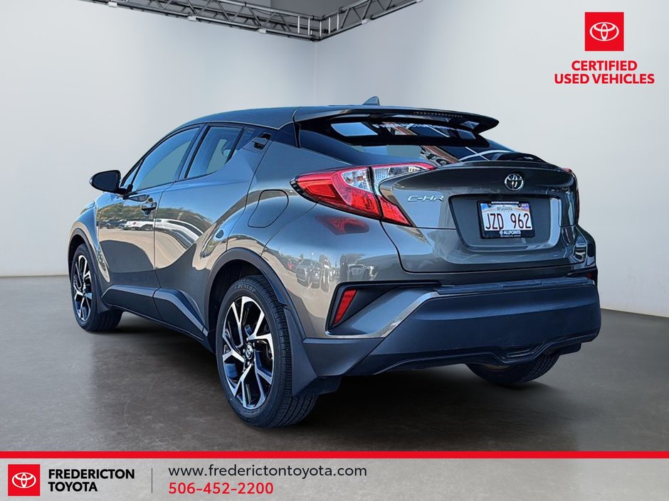 2021 Toyota C-HR XLE Premium-3