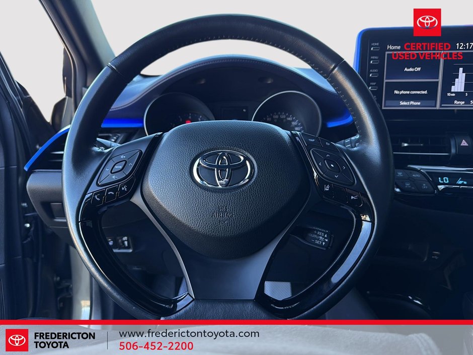 2021 Toyota C-HR XLE Premium-11