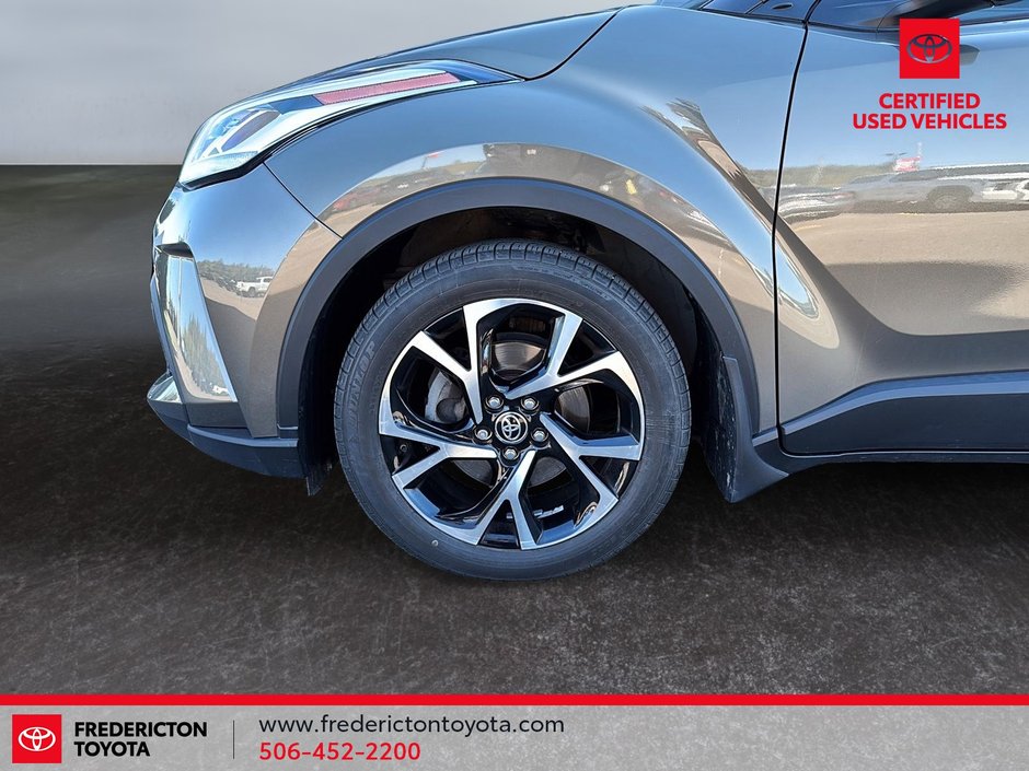 2021 Toyota C-HR XLE Premium-6