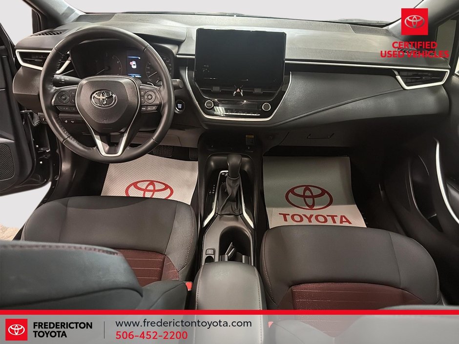 2025 Toyota Corolla SE CVT-8