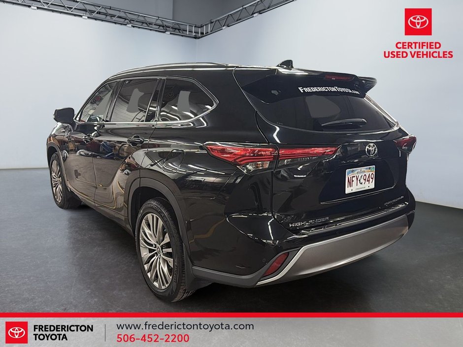 2022 Toyota Highlander Limited-3