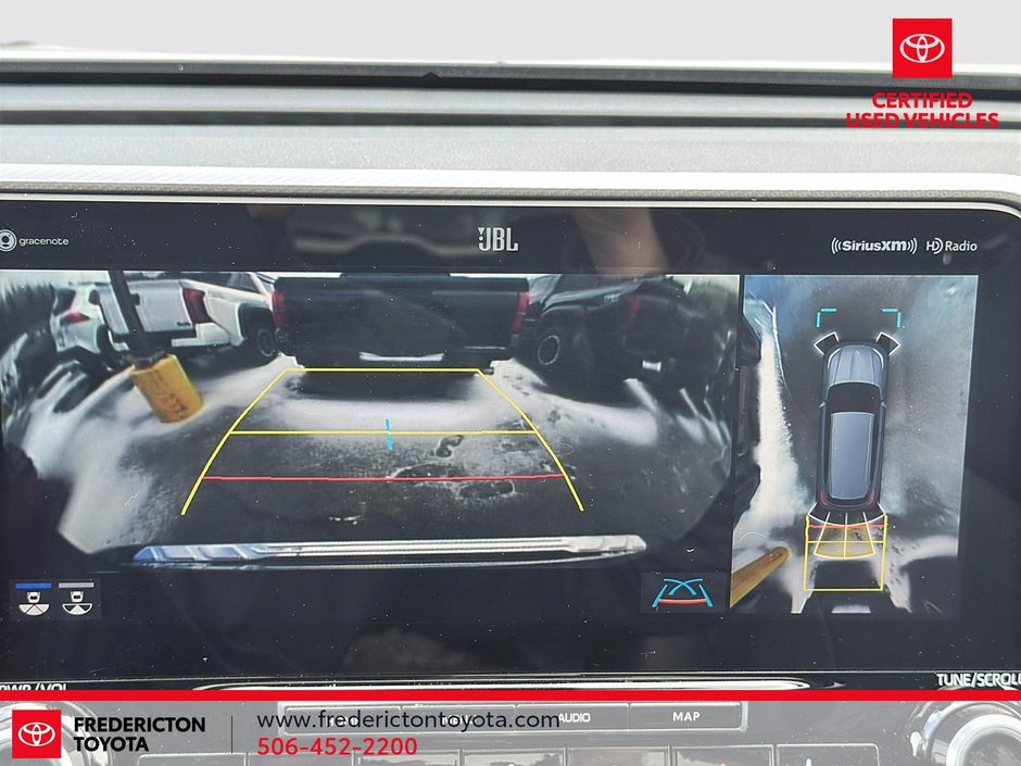 2022 Toyota Highlander Limited-16