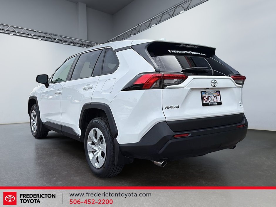 2023 Toyota RAV4 LE-3