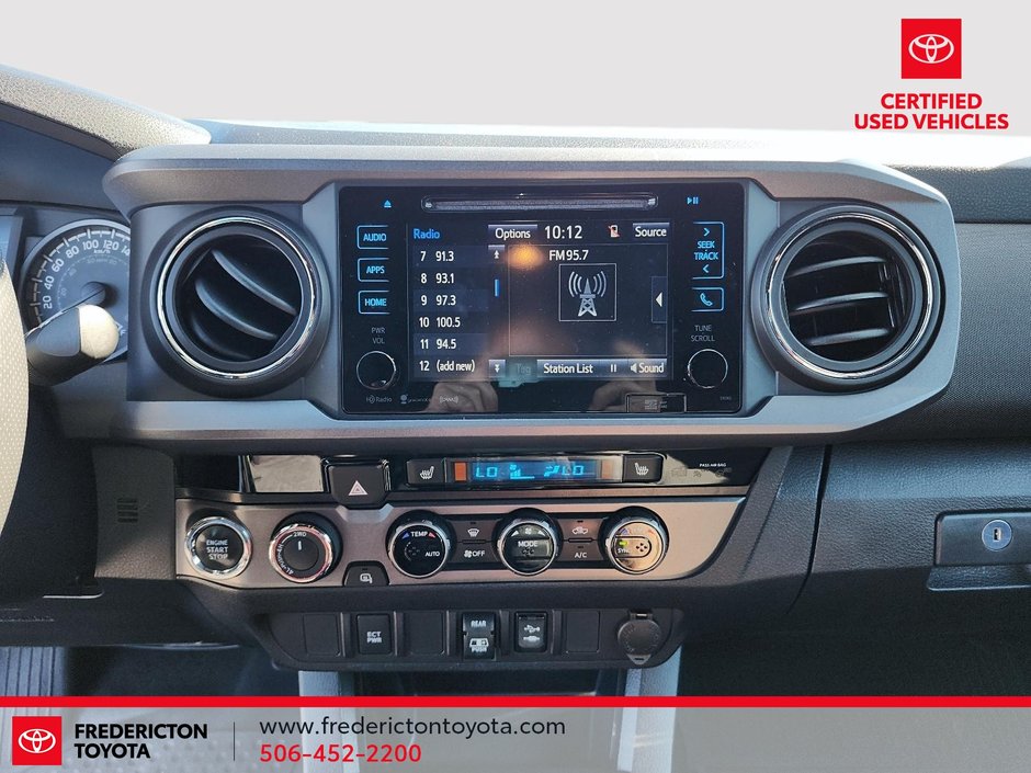 2018 Toyota Tacoma SR5-17