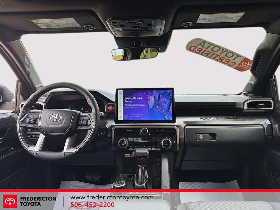 Toyota Tacoma TRD OFF-ROAD 2025-9