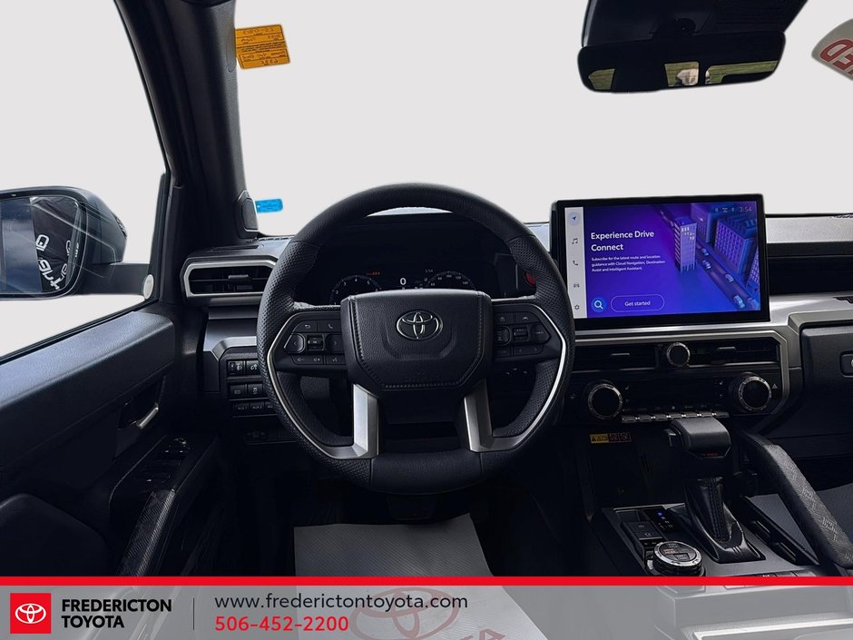 Toyota Tacoma TRD OFF-ROAD 2025-11