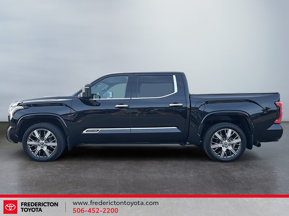 Toyota Tundra Capstone Hybrid 2023-4