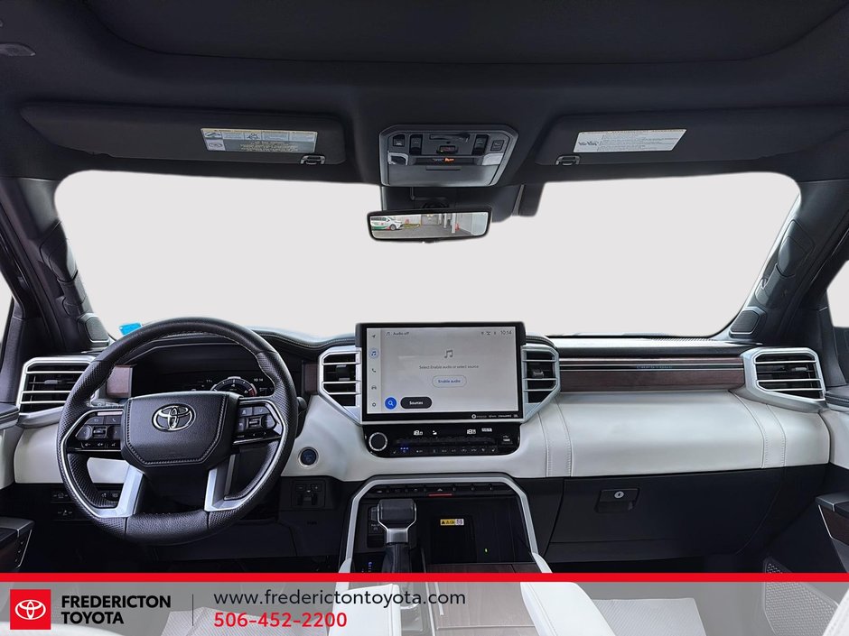 Toyota Tundra Capstone Hybrid 2023-9