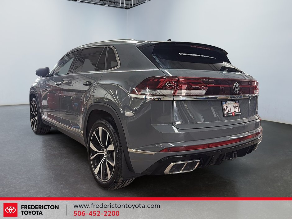 2024 Volkswagen Atlas Cross Sport Execline-3