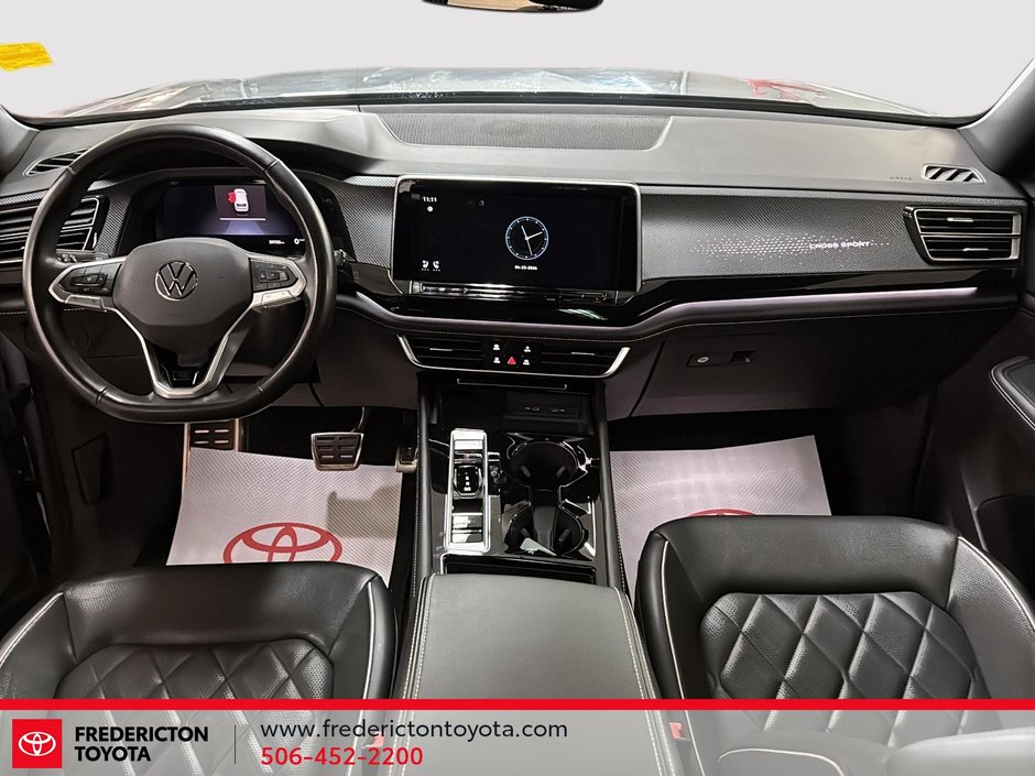 2024 Volkswagen Atlas Cross Sport Execline-8