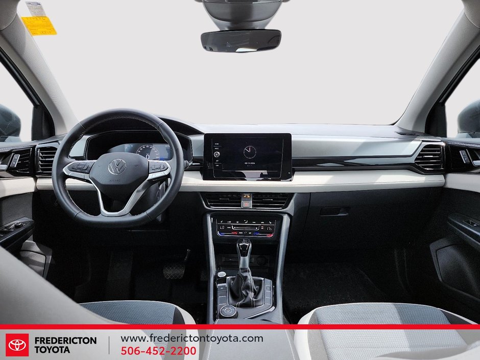 2025 Volkswagen Taos Trendline-8