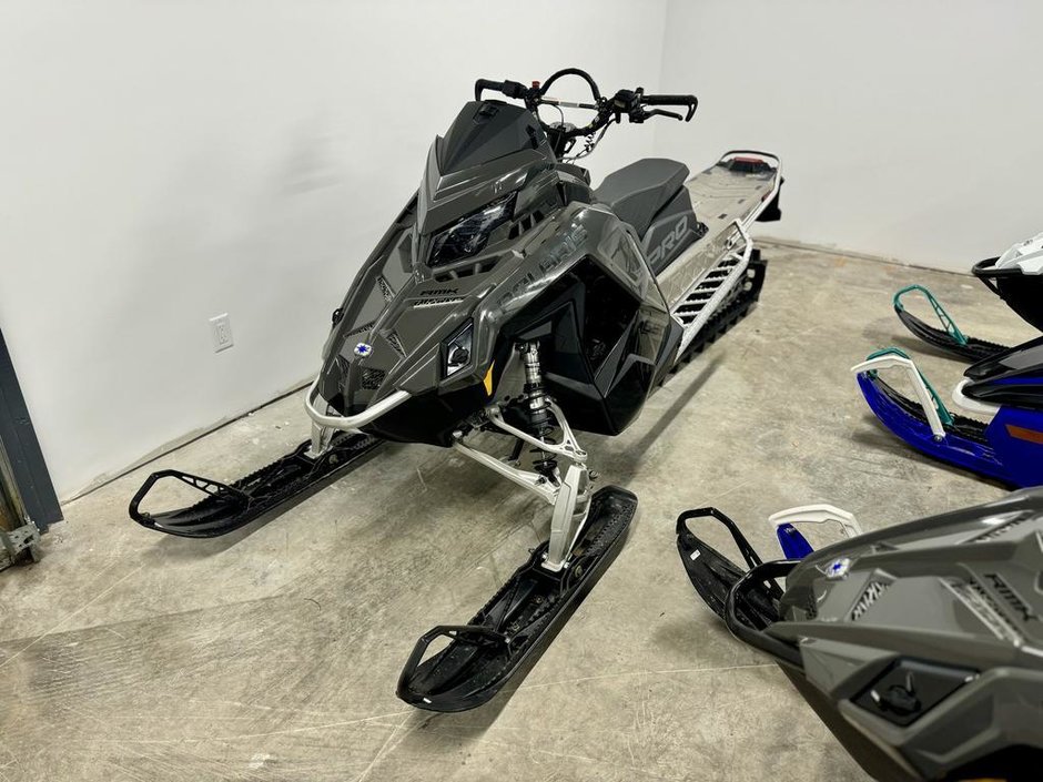 Polaris 650 PRO RMK 155  2024