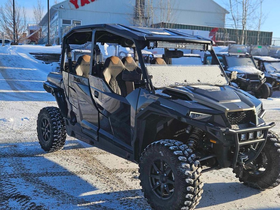 Polaris GENERAL 1000 DELUXE 4 UP 2022