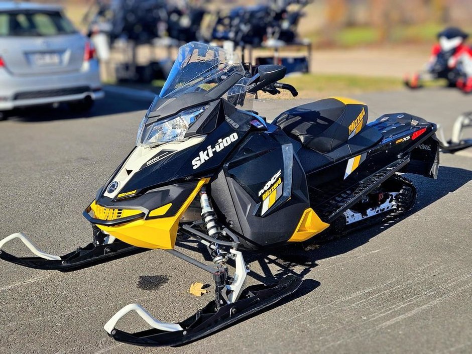 2018 Ski-Doo MXZ BLIZZARD 1200