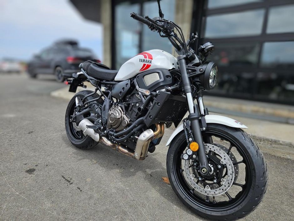 2024 Yamaha Xsr 700