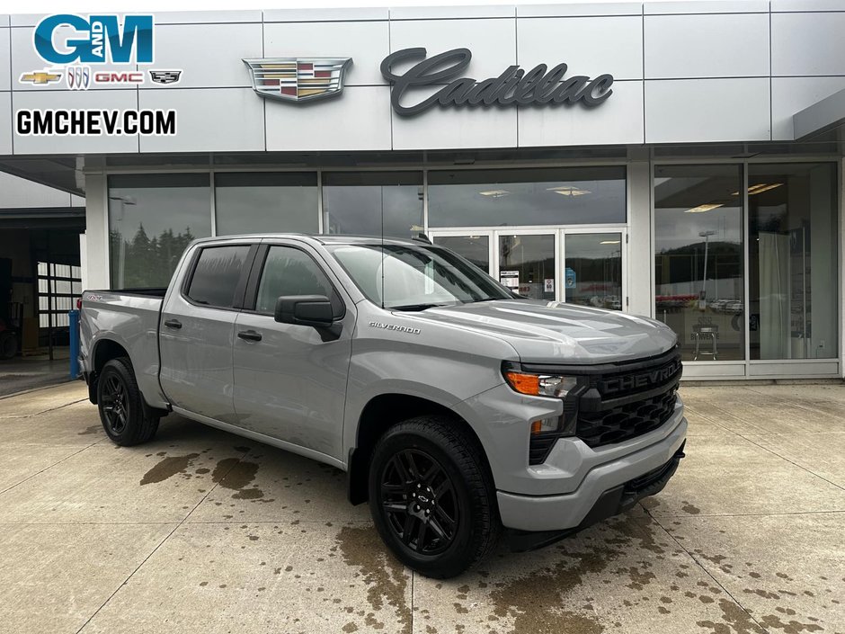 2024  Silverado 1500 Custom in Edmundston, New Brunswick - w940px