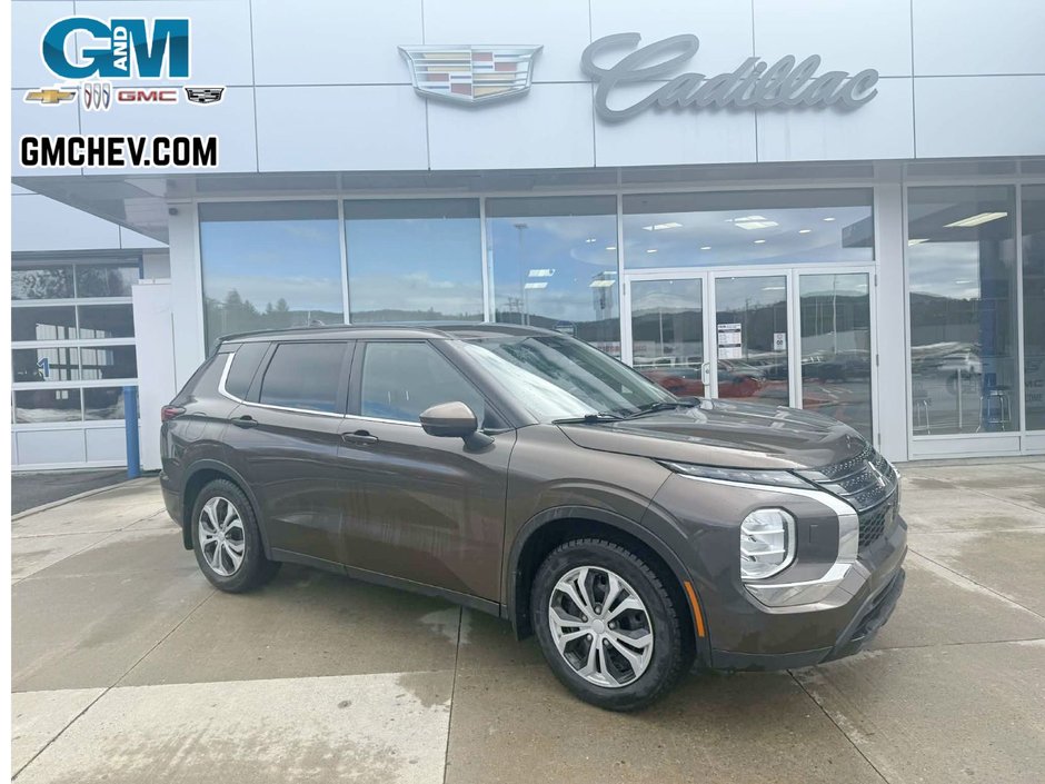 Mitsubishi Outlander ES 2022 à Edmundston, Nouveau-Brunswick - w940px