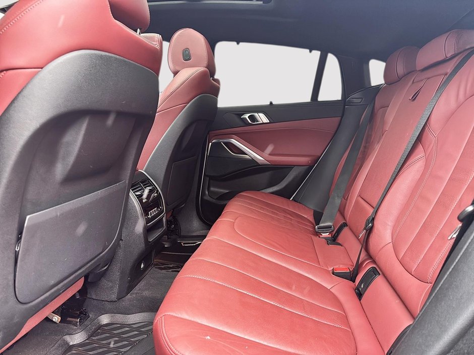 2021 BMW X6 xDrive40i-7