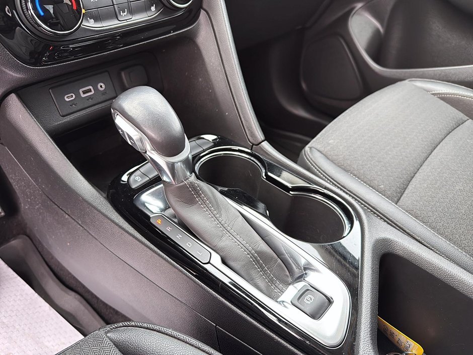 Buick Encore GX Preferred 2020-16