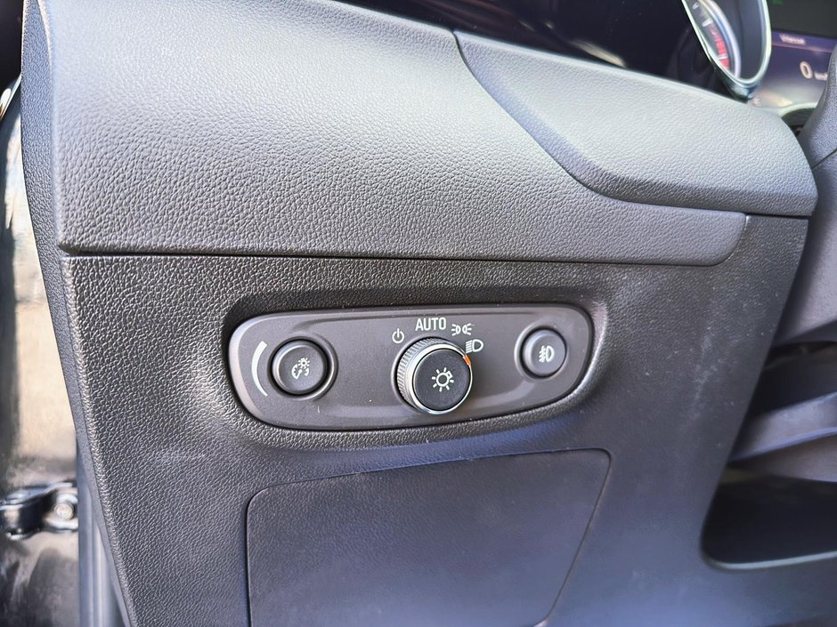 2022 Buick Encore GX Preferred-12