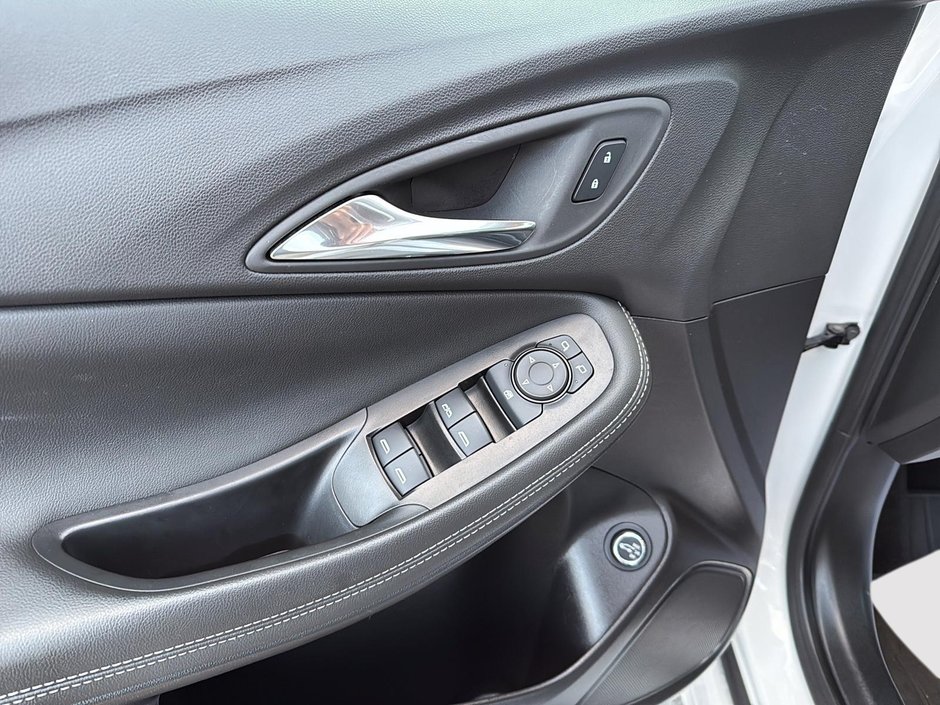 2023 Buick Encore GX Select-11