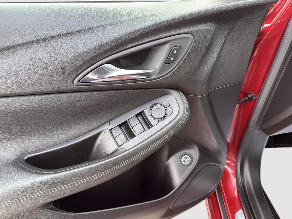 Buick Encore GX Select 2023-11