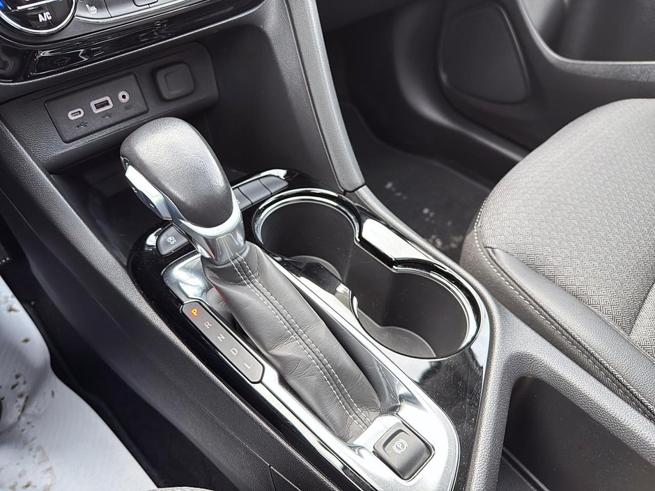 Buick Encore GX Select 2023-18