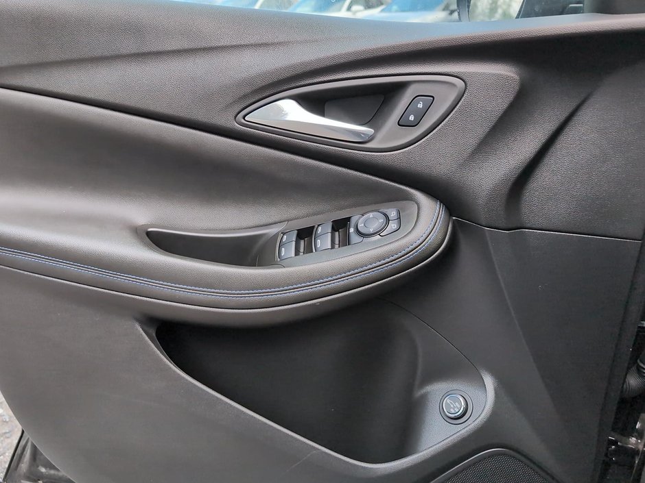 2025 Buick Encore GX Sport Touring-6