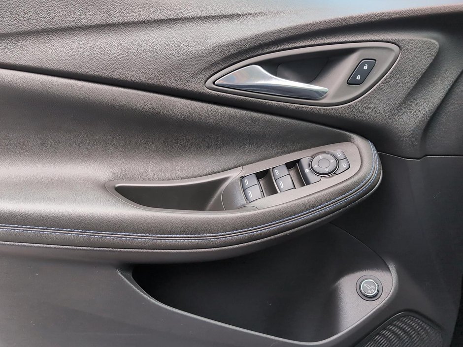 2025 Buick Encore GX Sport Touring-7