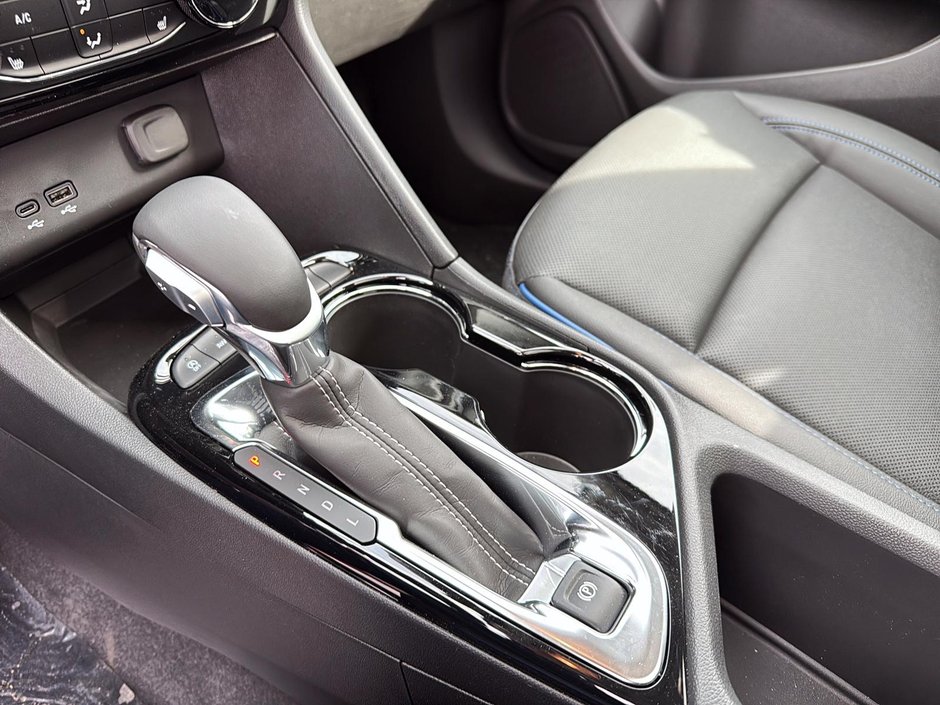 Buick Encore GX Sport Touring 2026-15